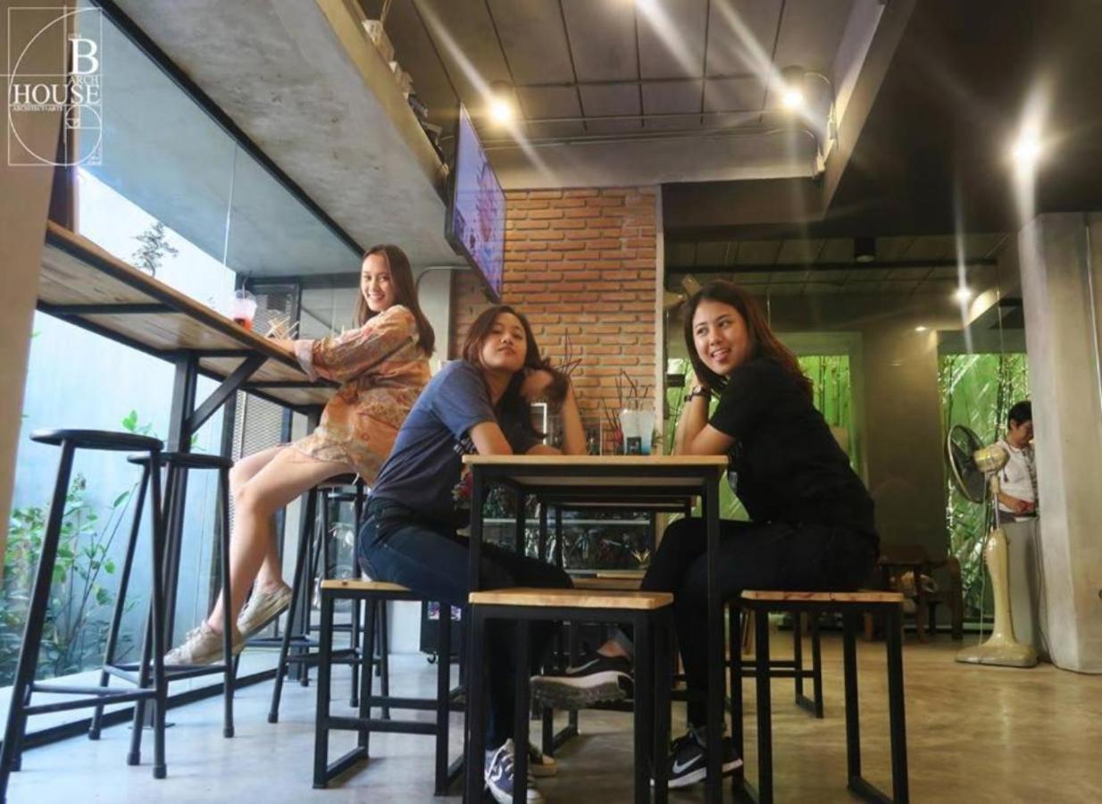 B 아치 하우스 호텔 치앙마이 외부 사진